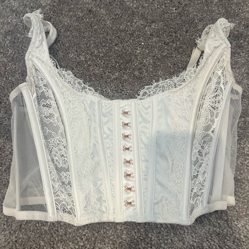 Victoria's Secret White Lace Corset Bra
